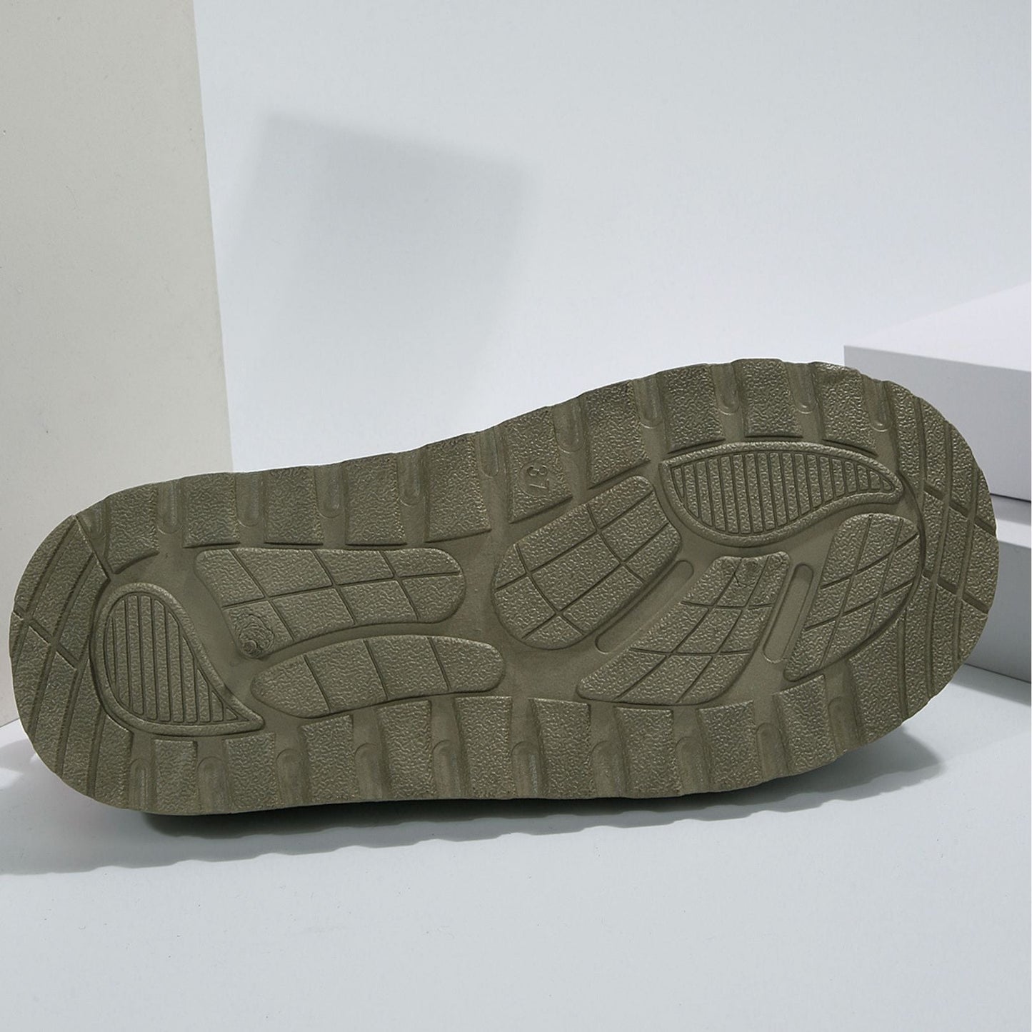 Varvara | Casual en stijlvolle winterslippers