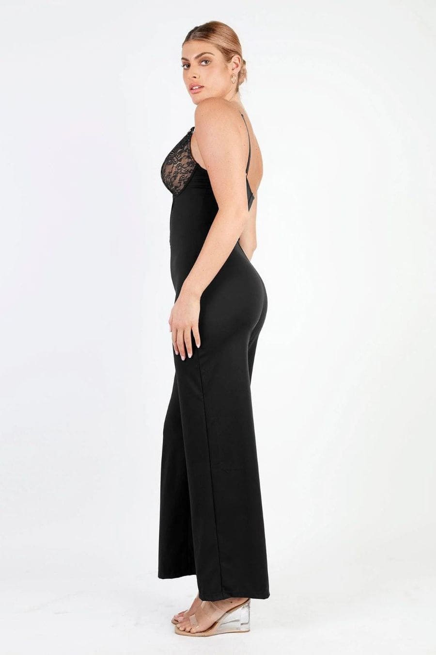 Dierdre | Modieuze en minimalistische winter jumpsuit