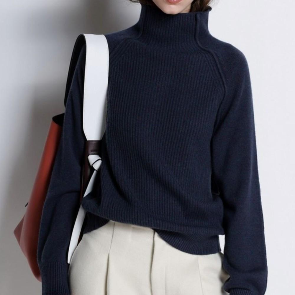 Beatriz | Modieuze en minimalistische winter Trui