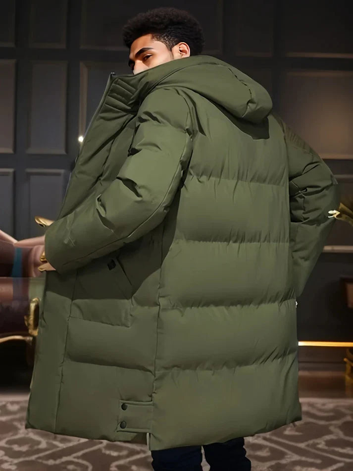 Diona Ontspannen en Tijdloze Winterjas