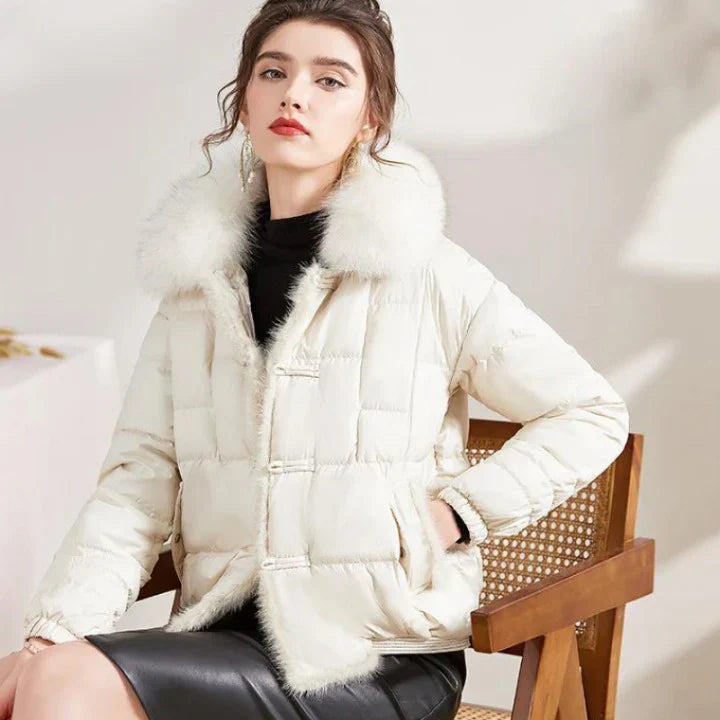 Demitra | Moeiteloze en chique winterjas