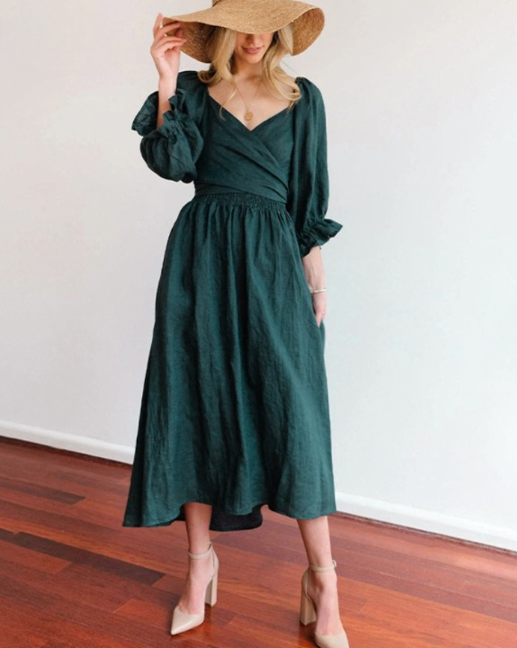 Cameron Fashionable and Effortless winter Dress