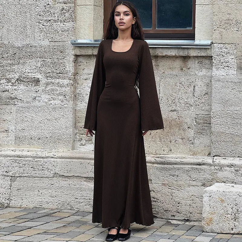 Myra Moderne en modieuze winterjurk