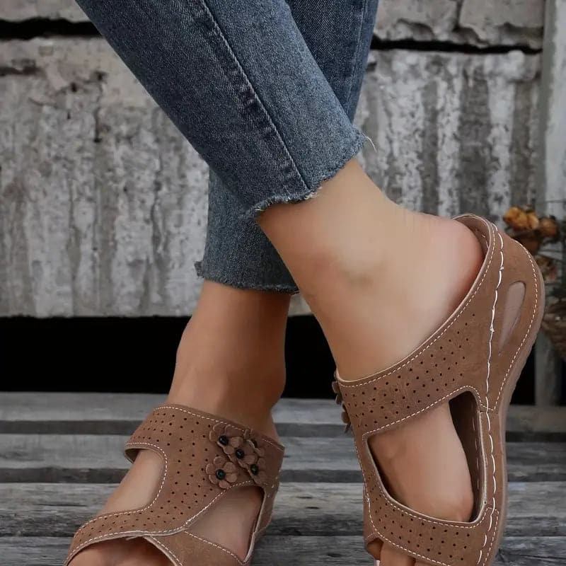Vida | Eenvoudige en stijlvolle wintersandalen