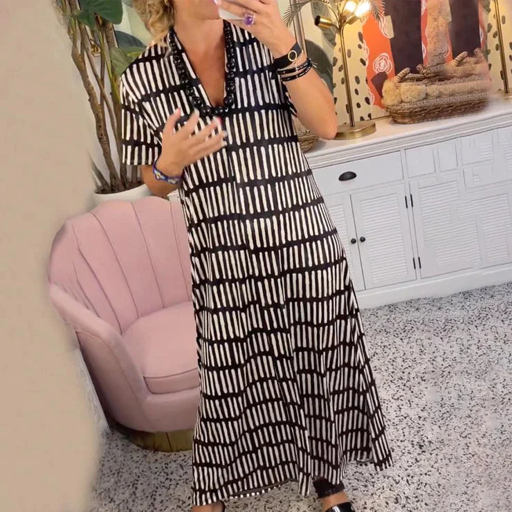 Monica - Moderne Maxi Jurk Met Korte Mouwen En V-Hals