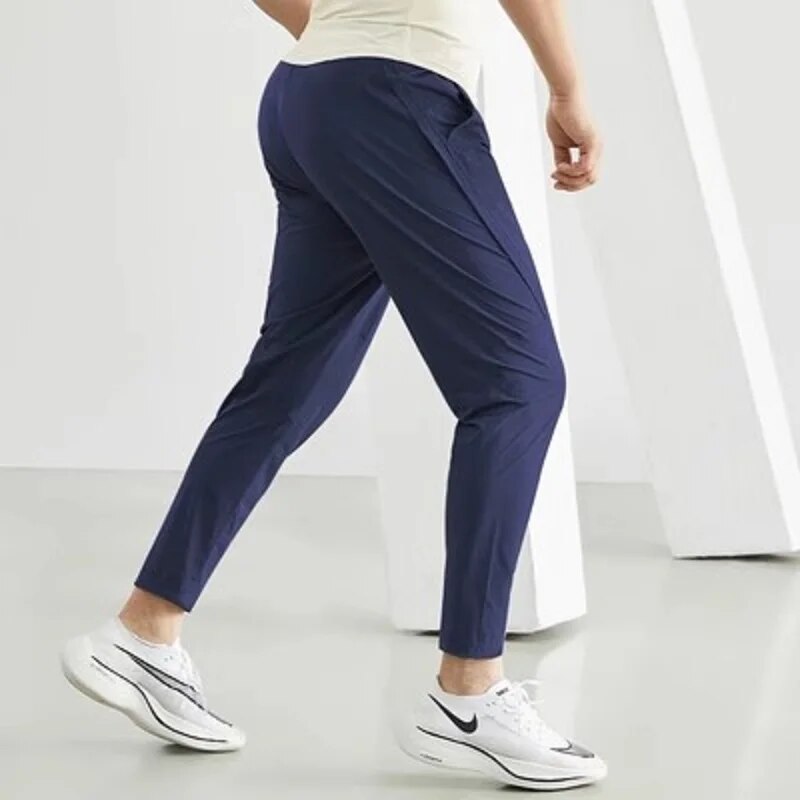 Yasmine | Modieuze en minimalistische winterbroek