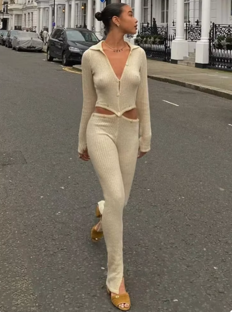 Quinn - Tweedelige set met geribde gebreide jumpsuit met knopen