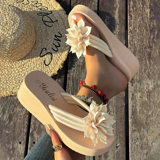 Marjorie - Damesslippers met zonnebloemdecoratie