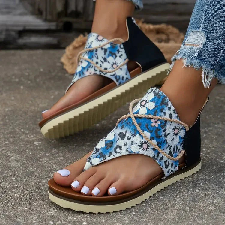 Adeliza - Trendy tanga sandalen